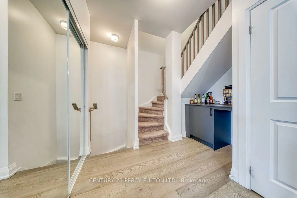 5289, Highway 7, Vaughan Grove, Vaughan