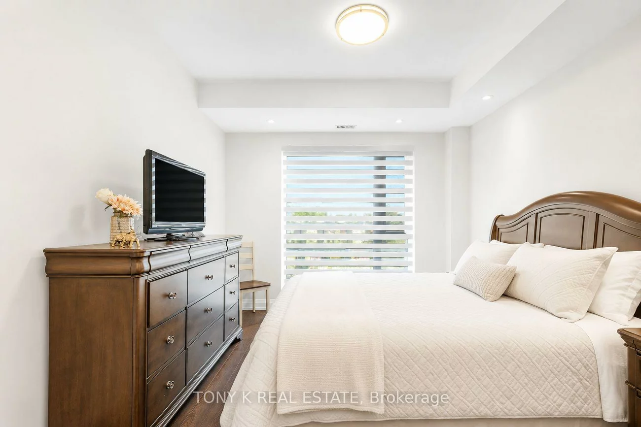 5309, Highway 7, Vaughan Grove, Vaughan