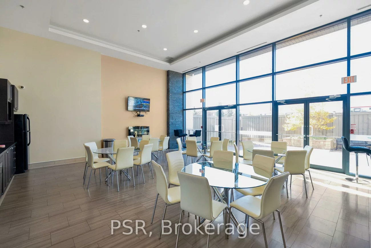 24, Woodstream, Vaughan Grove, Vaughan