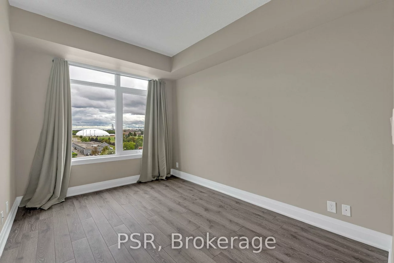 24, Woodstream, Vaughan Grove, Vaughan
