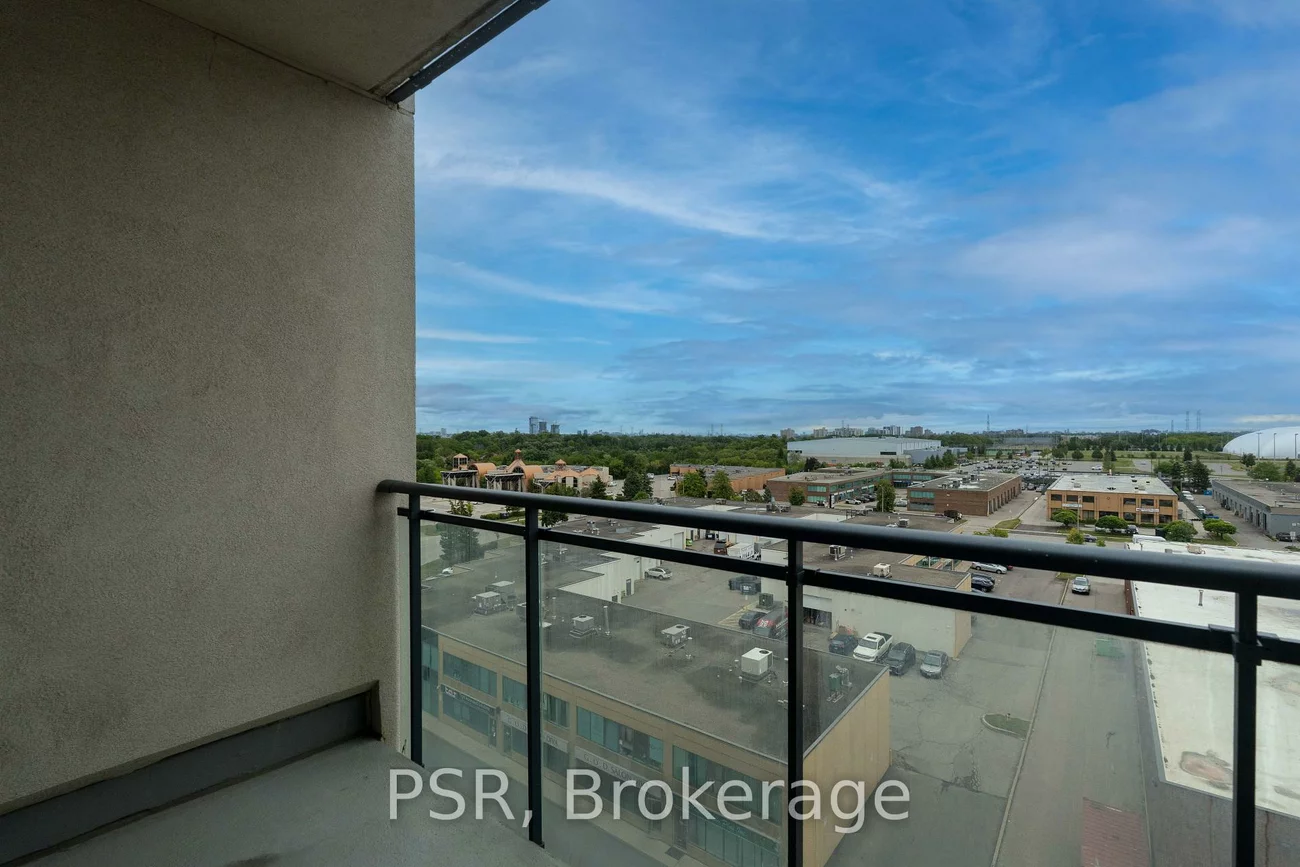 24, Woodstream, Vaughan Grove, Vaughan