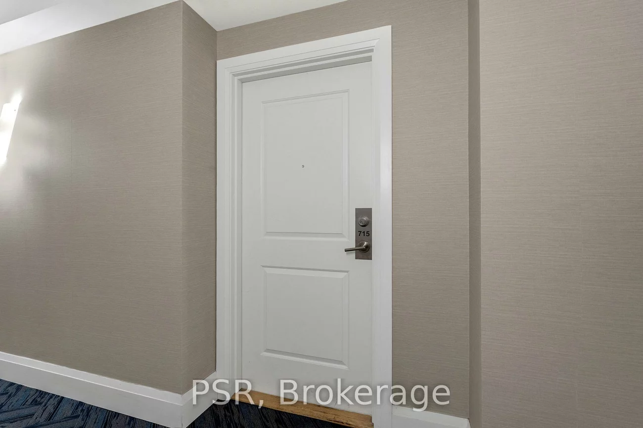 24, Woodstream, Vaughan Grove, Vaughan