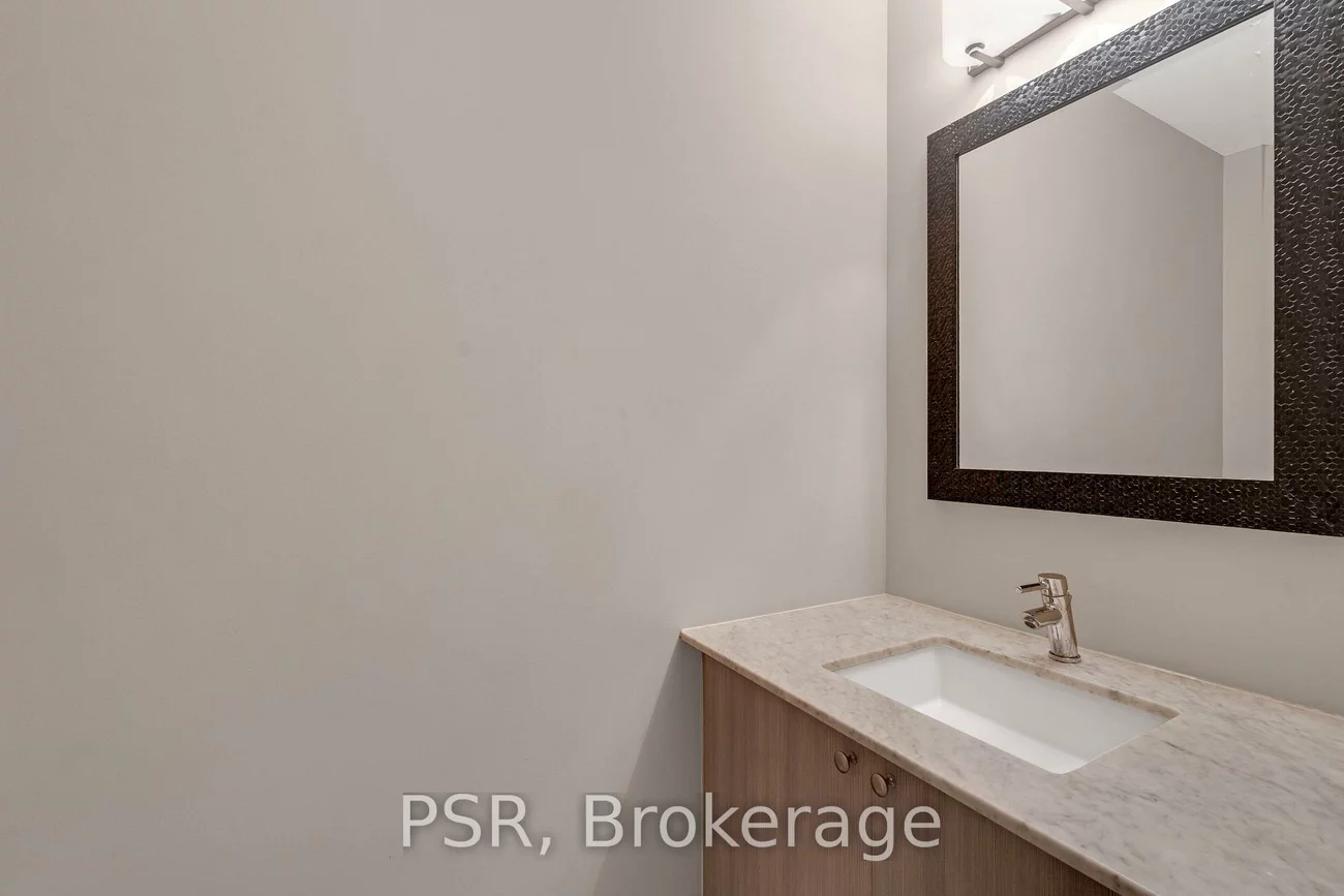 24, Woodstream, Vaughan Grove, Vaughan