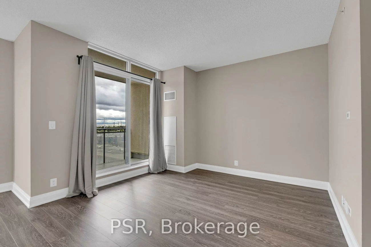 24, Woodstream, Vaughan Grove, Vaughan