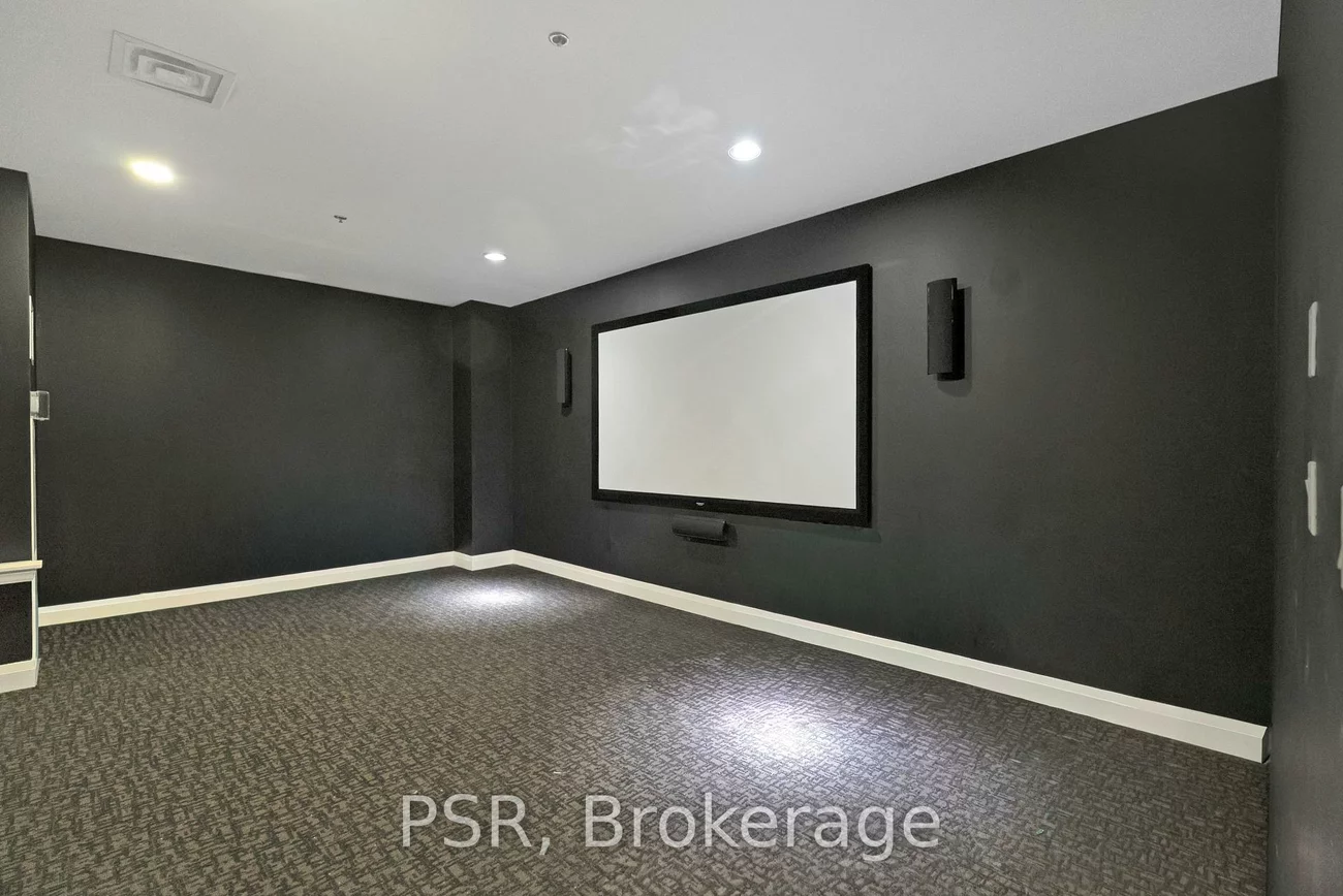 24, Woodstream, Vaughan Grove, Vaughan