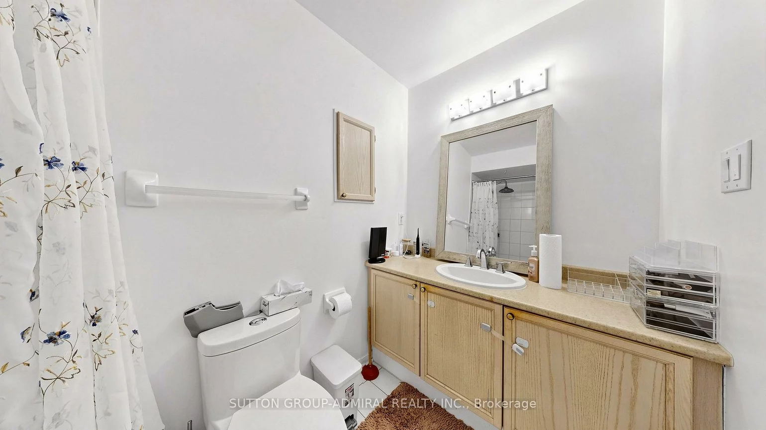 735, New Westminster, Brownridge, Vaughan