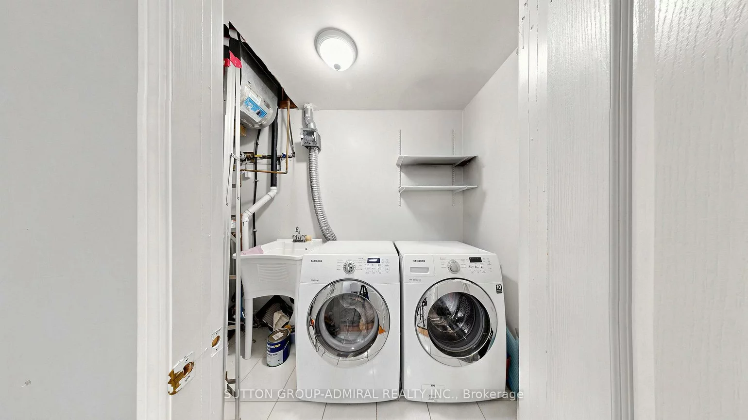 735, New Westminster, Brownridge, Vaughan