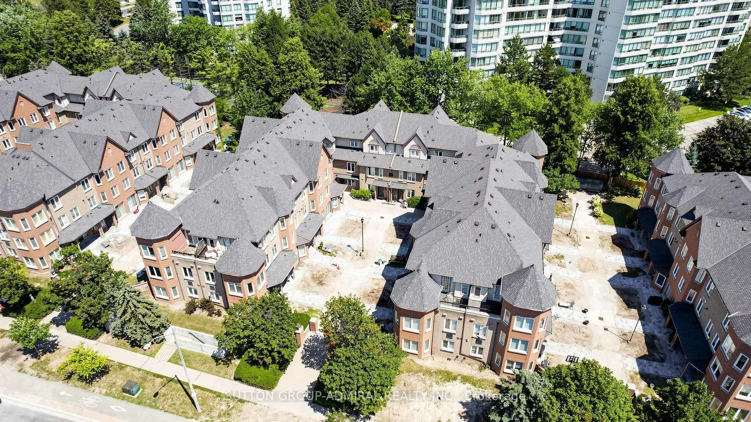 735, New Westminster, Brownridge, Vaughan
