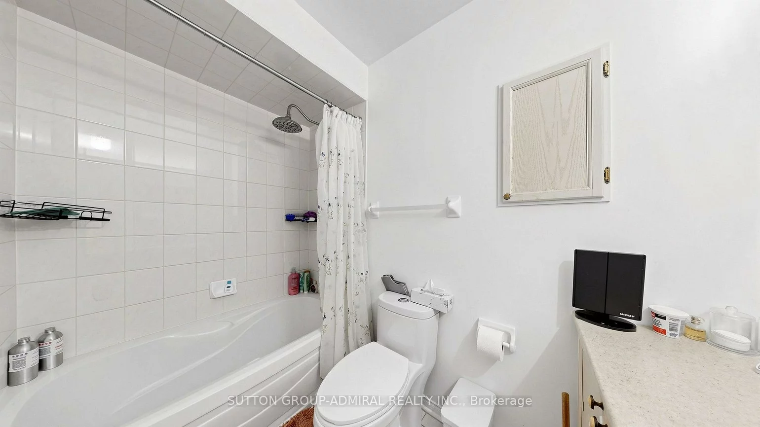 735, New Westminster, Brownridge, Vaughan