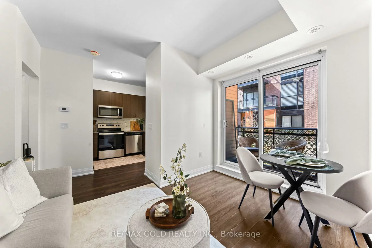 18, Coles, Vaughan Grove, Vaughan