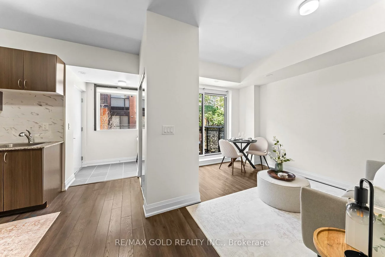 18, Coles, Vaughan Grove, Vaughan