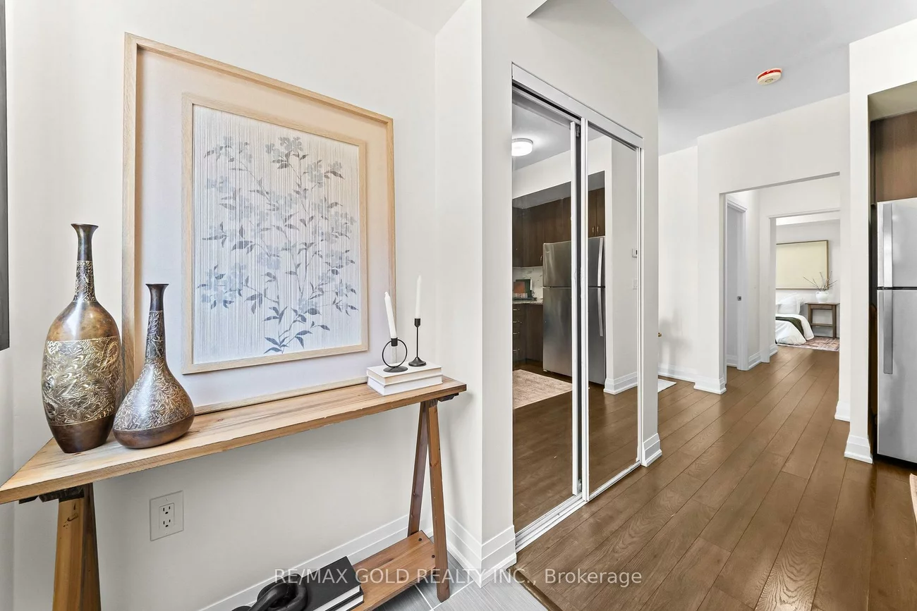 18, Coles, Vaughan Grove, Vaughan