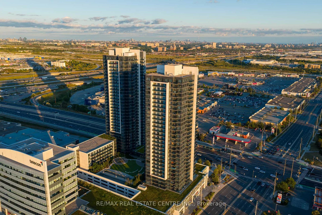3600, Highway 7, Vaughan Corporate Centre, Vaughan
