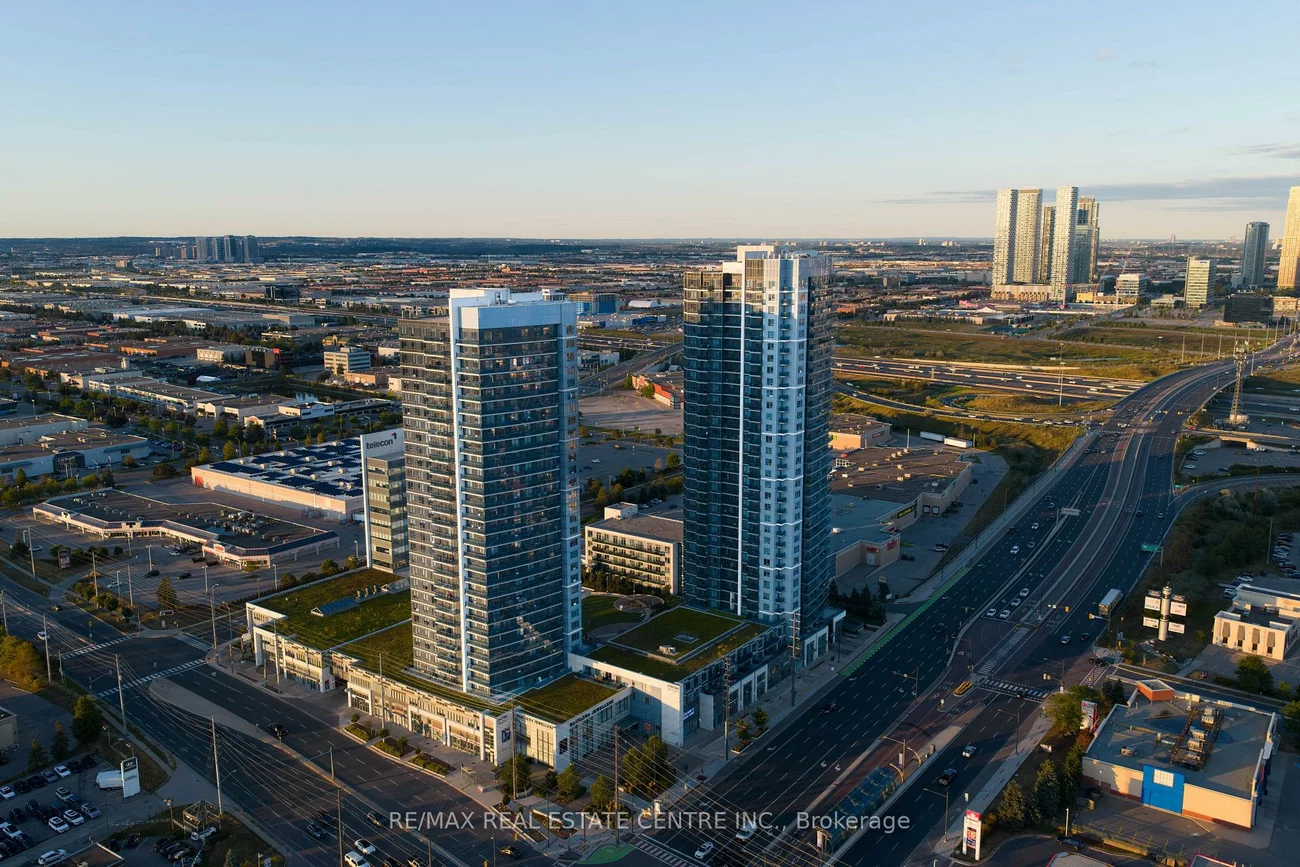 3600, Highway 7, Vaughan Corporate Centre, Vaughan