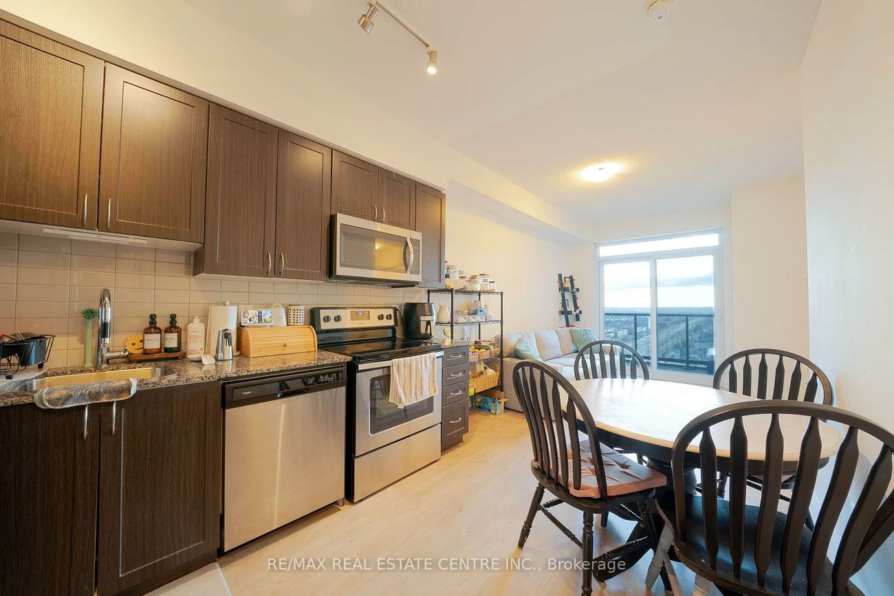 3600, Highway 7, Vaughan Corporate Centre, Vaughan