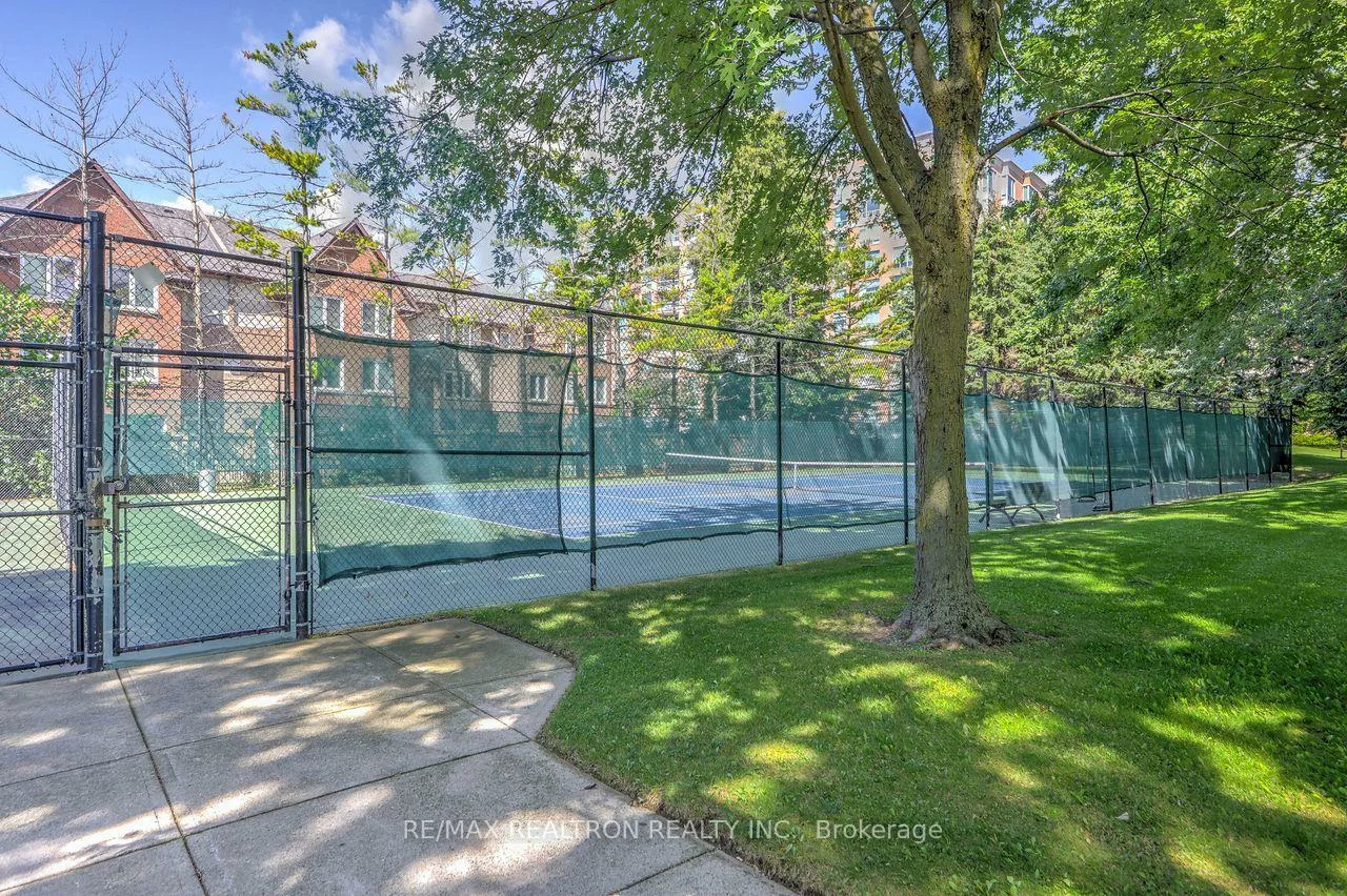 120, Promenade, Brownridge, Vaughan