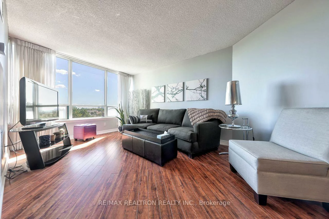 120, Promenade, Brownridge, Vaughan