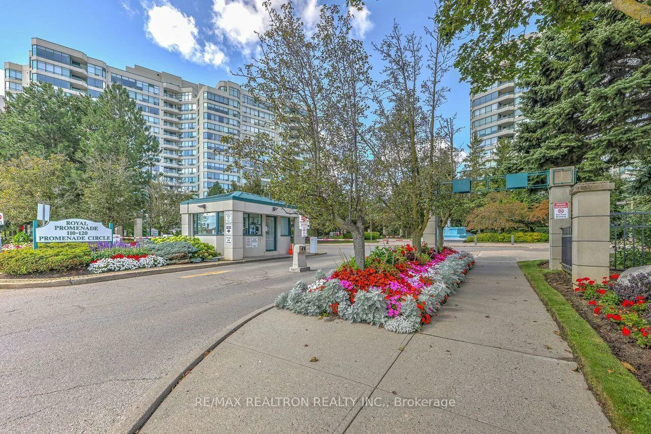 120, Promenade, Brownridge, Vaughan