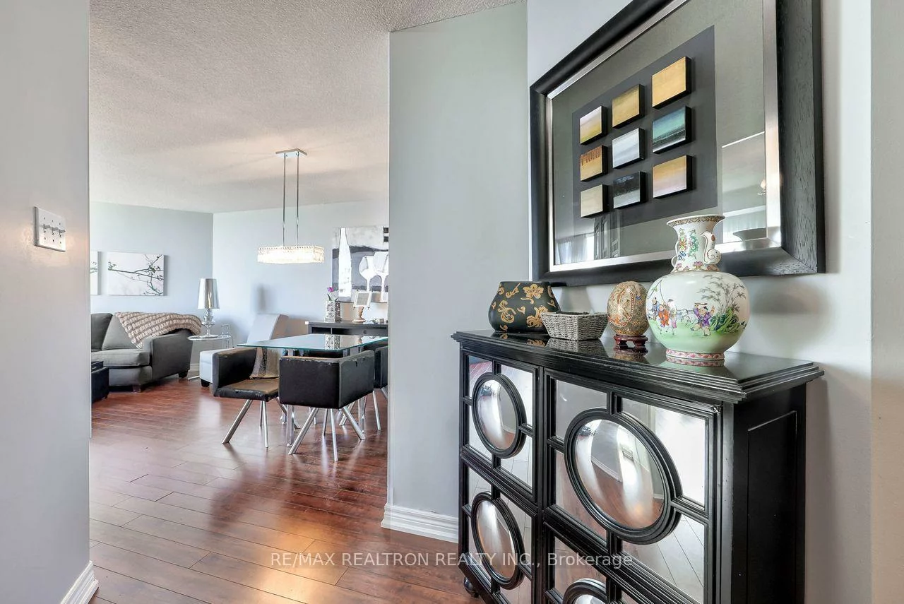 120, Promenade, Brownridge, Vaughan