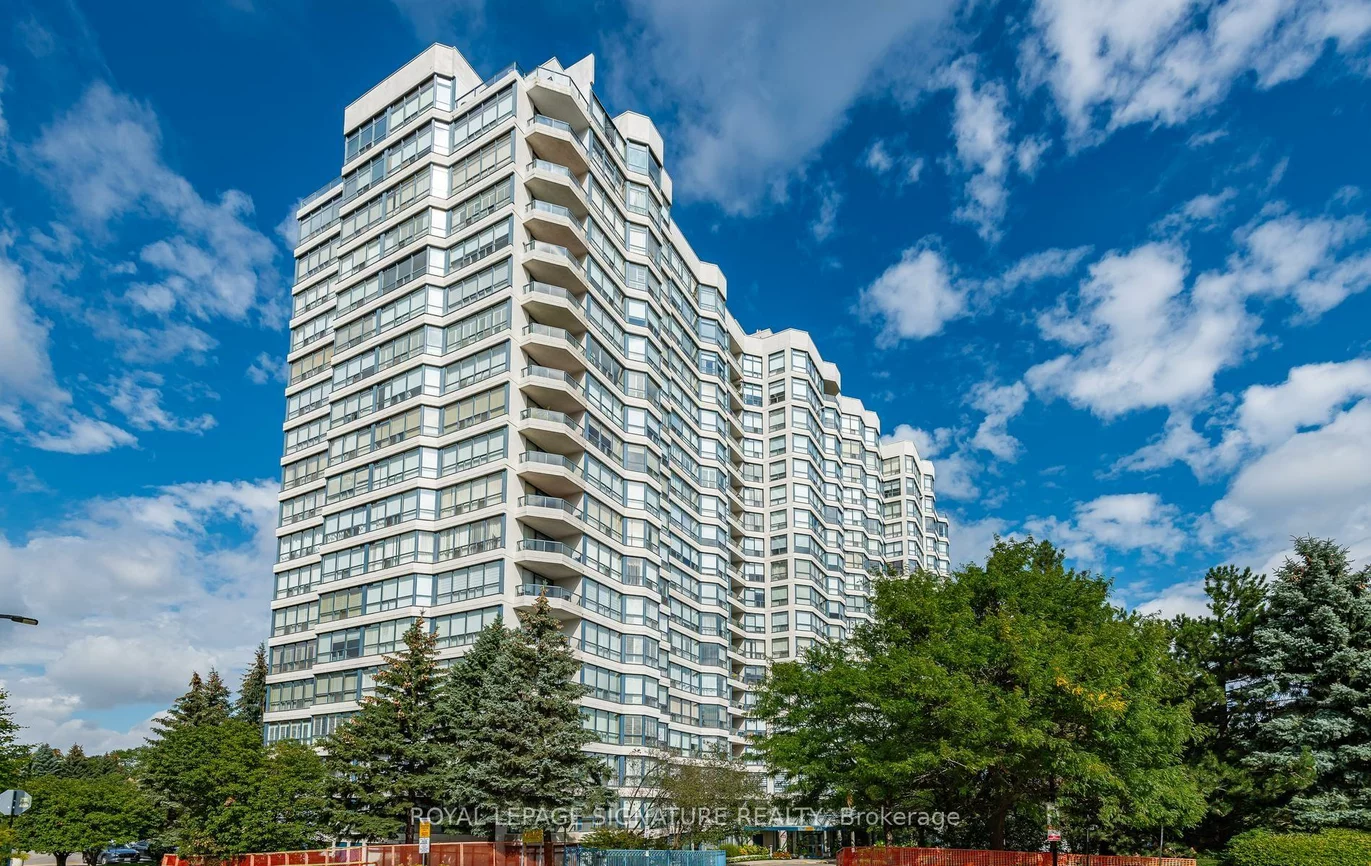 7300, Yonge, Crestwood-Springfarm-Yorkhill, Vaughan