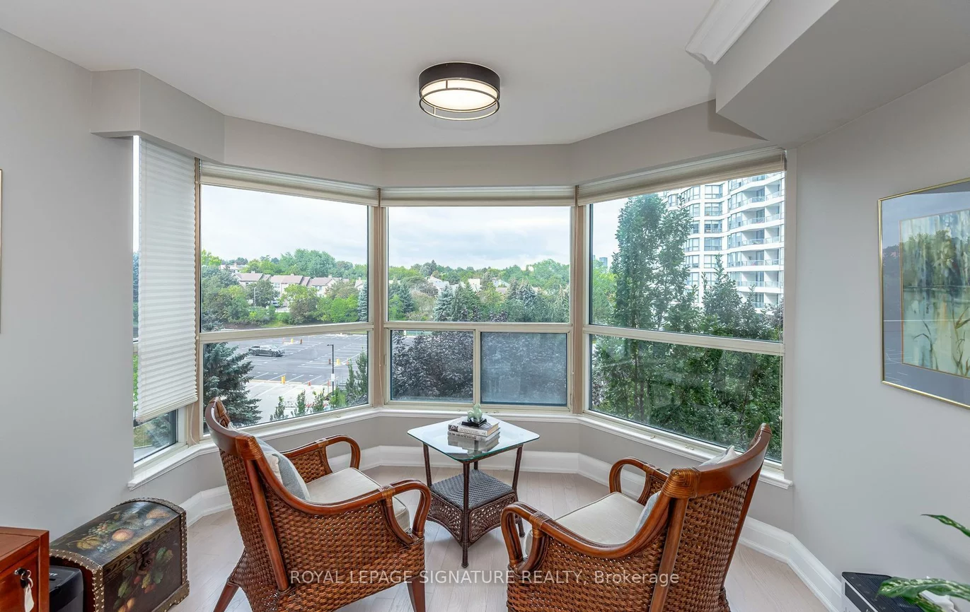 7300, Yonge, Crestwood-Springfarm-Yorkhill, Vaughan