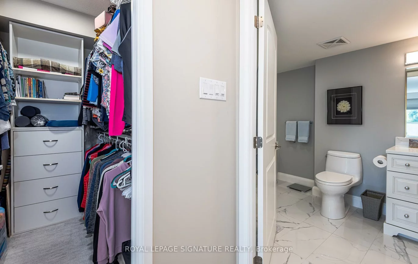 7300, Yonge, Crestwood-Springfarm-Yorkhill, Vaughan