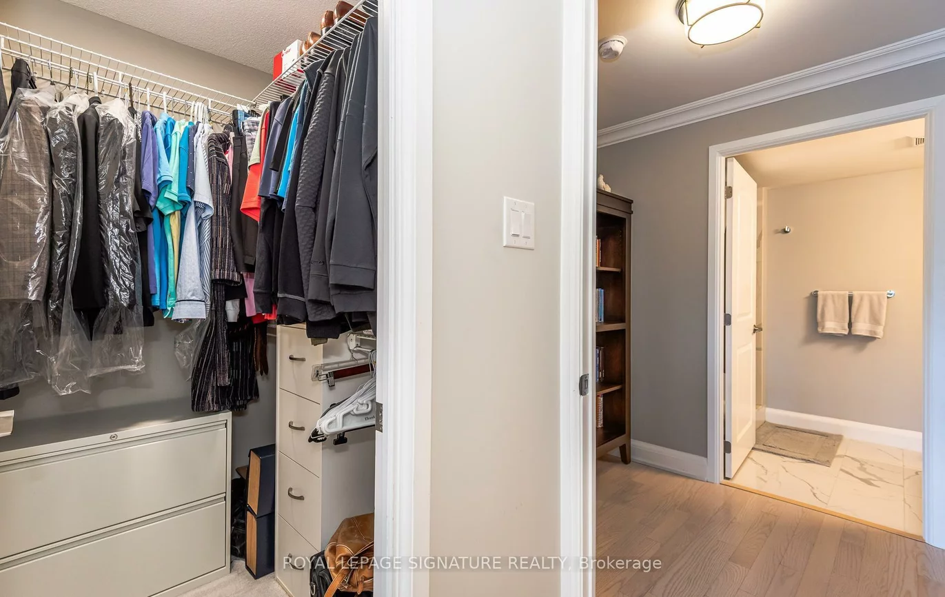 7300, Yonge, Crestwood-Springfarm-Yorkhill, Vaughan