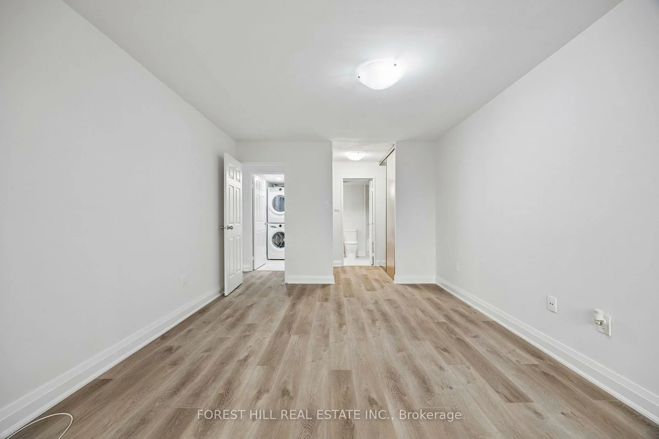 7420, Bathurst, Brownridge, Vaughan