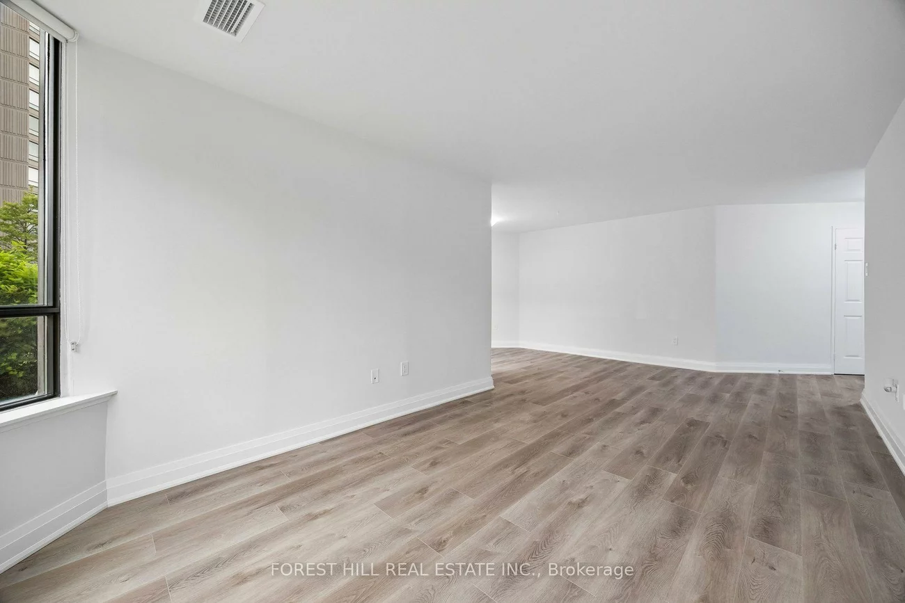 7420, Bathurst, Brownridge, Vaughan