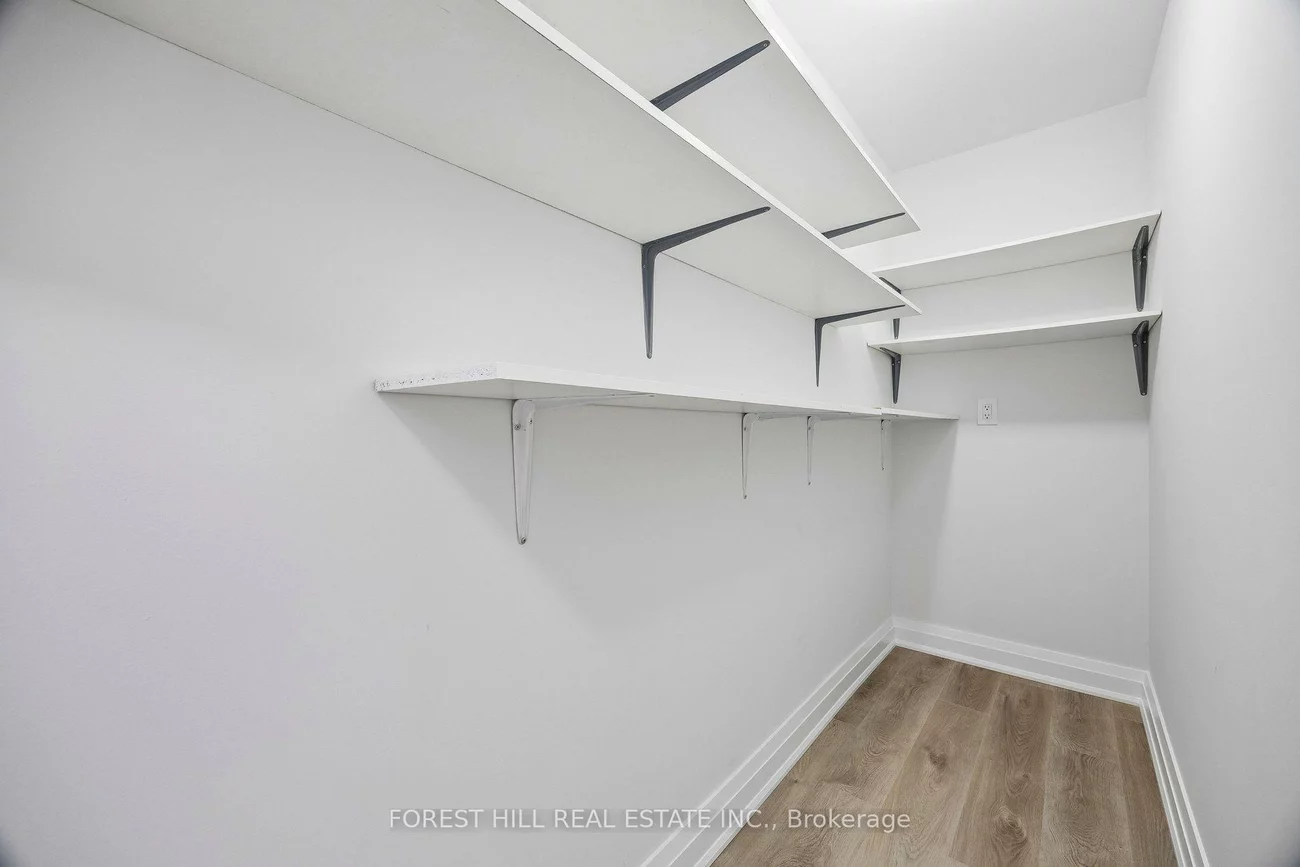 7420, Bathurst, Brownridge, Vaughan