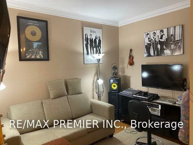 9901, Keele, Maple, Vaughan