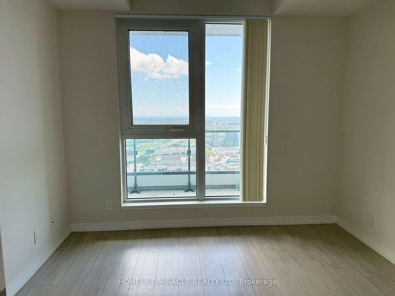 950, Portage, Vaughan Corporate Centre, Vaughan
