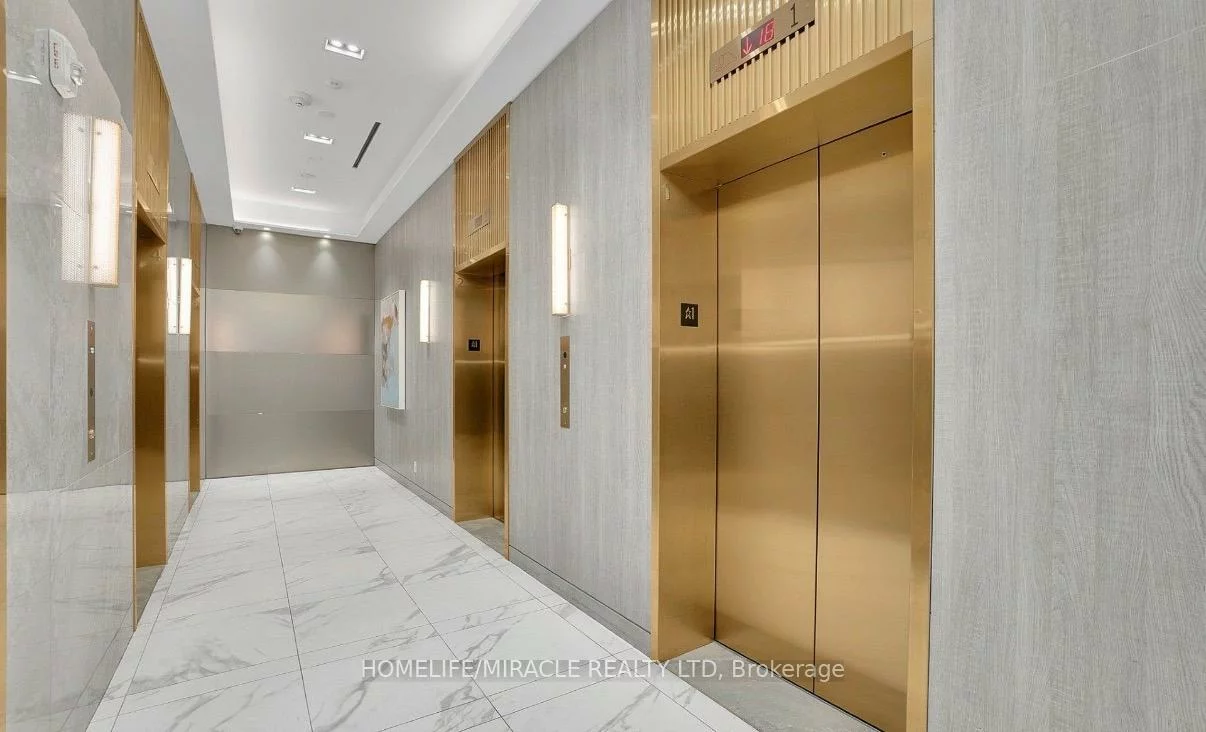 950, Portage, Vaughan Corporate Centre, Vaughan