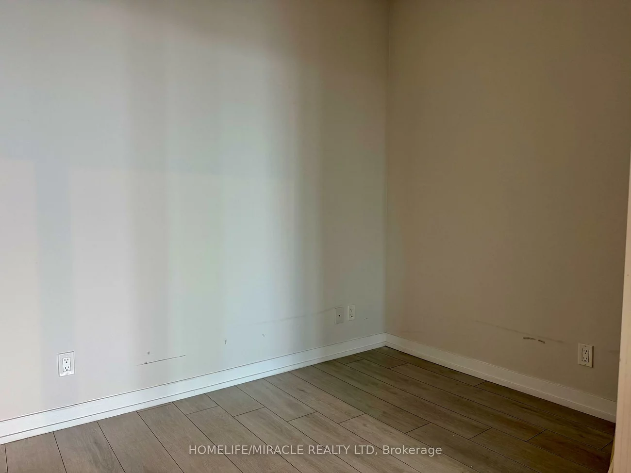 950, Portage, Vaughan Corporate Centre, Vaughan