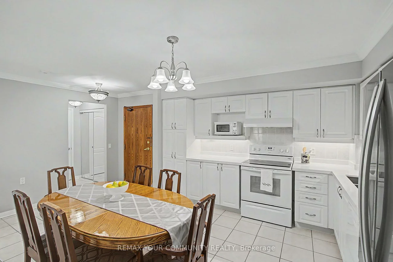 2506, Rutherford, Maple, Vaughan