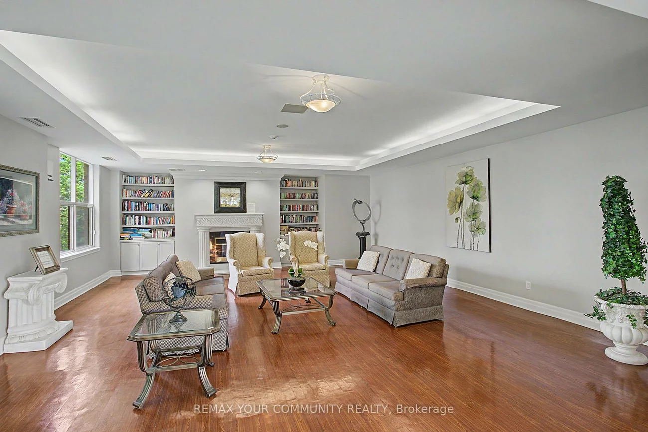 2506, Rutherford, Maple, Vaughan