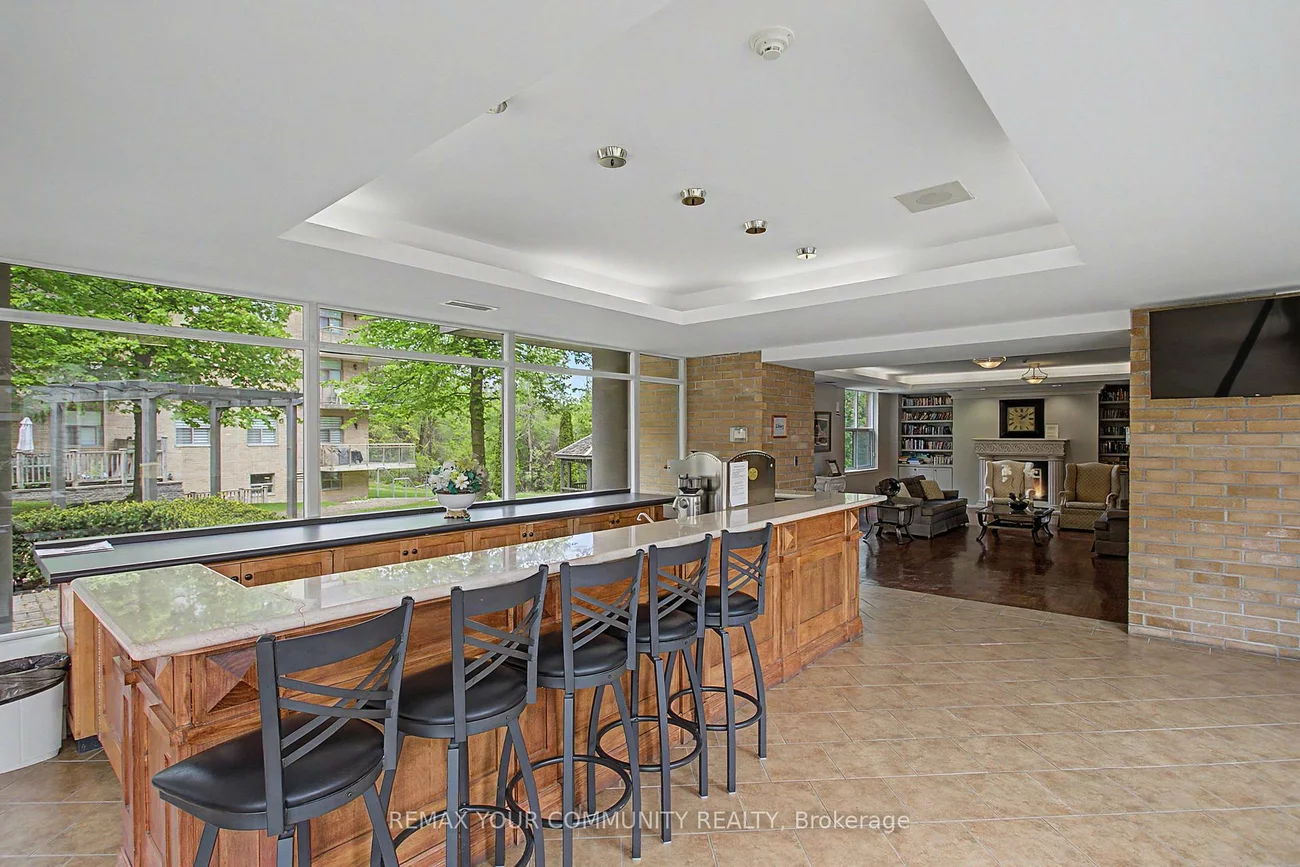 2506, Rutherford, Maple, Vaughan