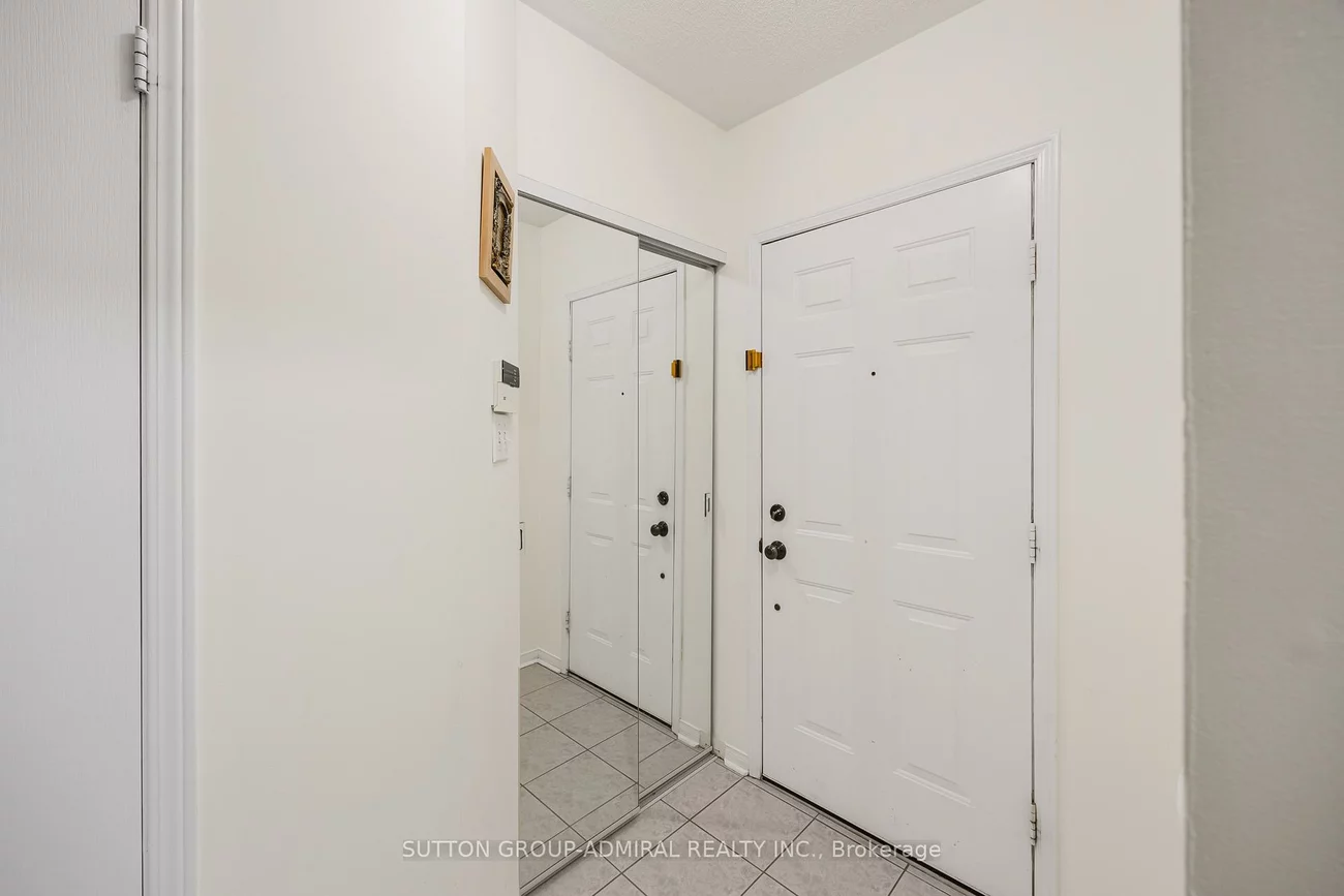 735, New Westminster, Brownridge, Vaughan