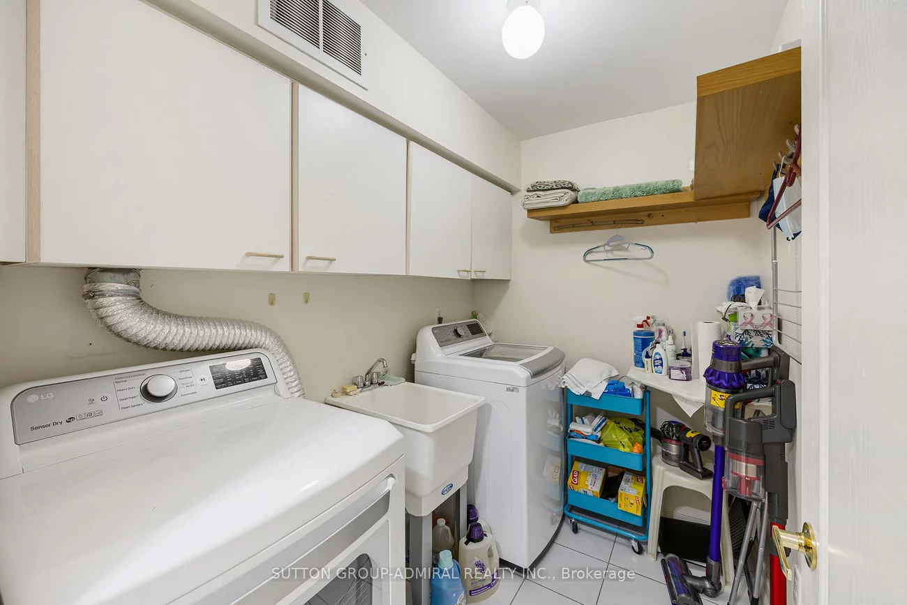 735, New Westminster, Brownridge, Vaughan