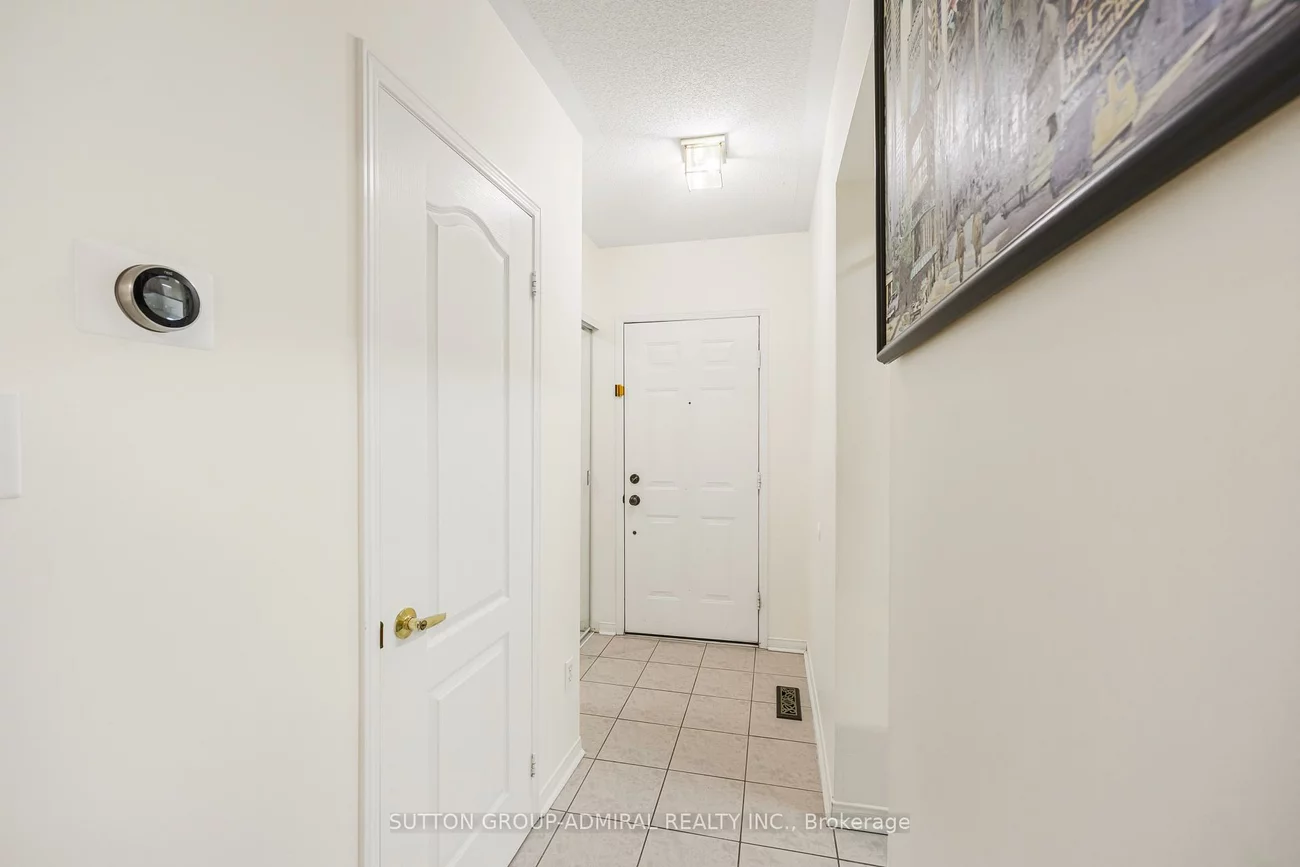 735, New Westminster, Brownridge, Vaughan
