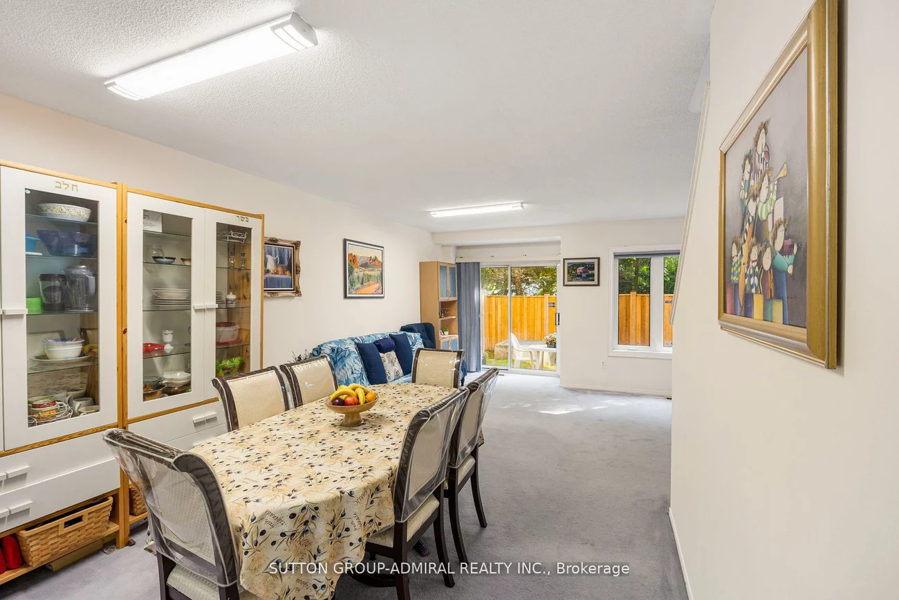 735, New Westminster, Brownridge, Vaughan