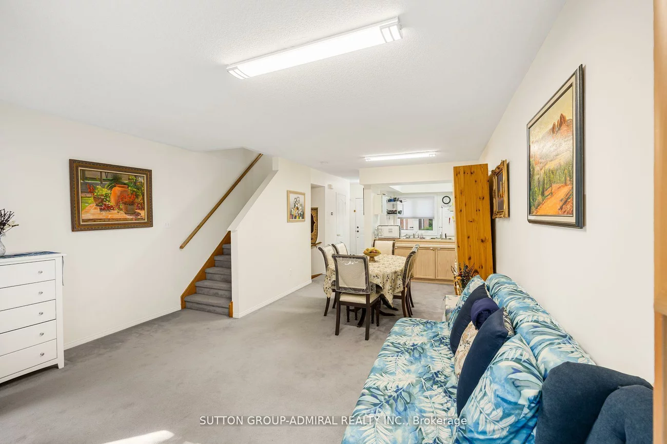 735, New Westminster, Brownridge, Vaughan