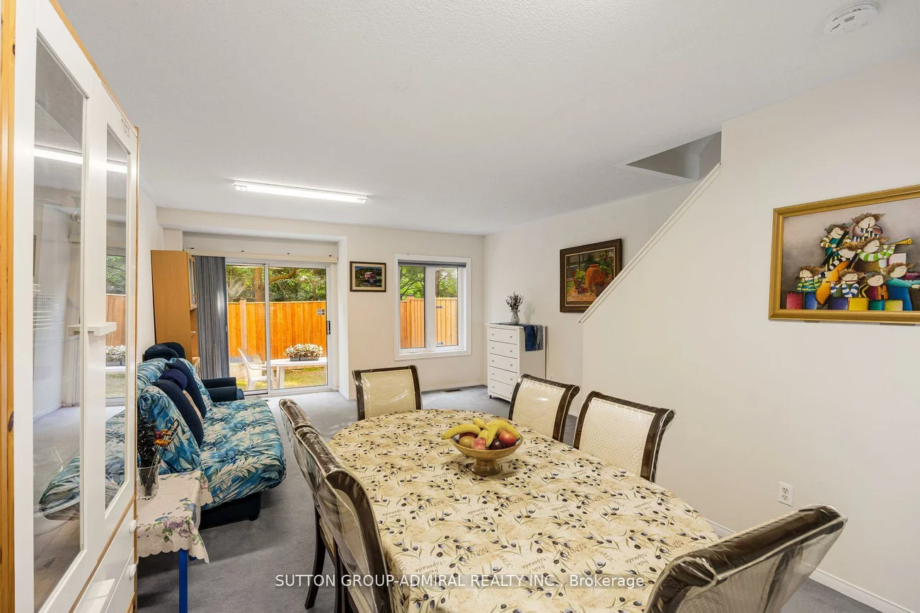 735, New Westminster, Brownridge, Vaughan