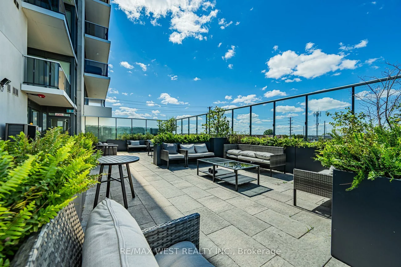 4800, Highway 7, East Woodbridge, Vaughan