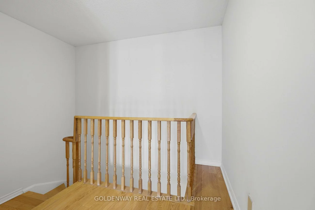 151, Townsgate, Crestwood-Springfarm-Yorkhill, Vaughan