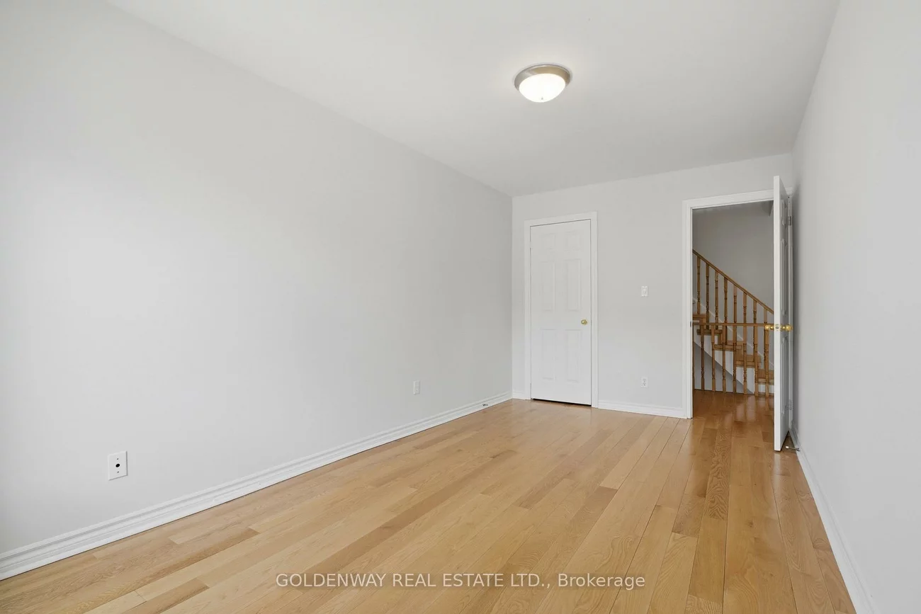 151, Townsgate, Crestwood-Springfarm-Yorkhill, Vaughan