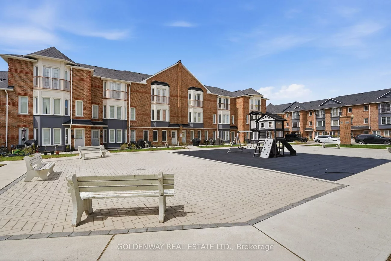 151, Townsgate, Crestwood-Springfarm-Yorkhill, Vaughan