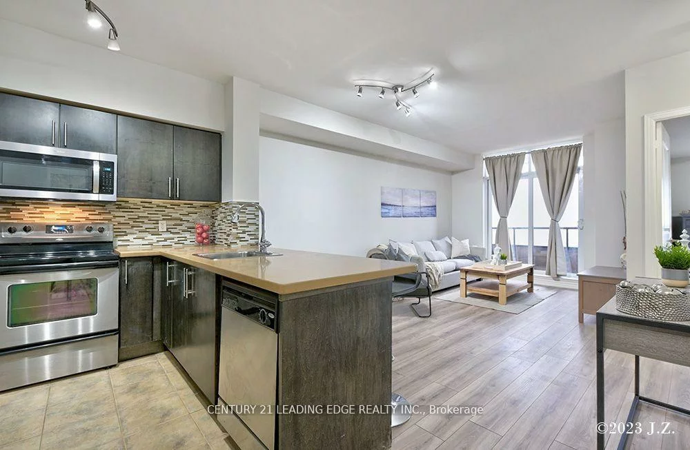 9225, Jane, Maple, Vaughan