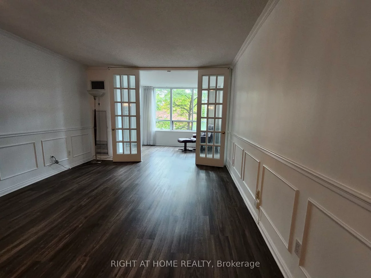 850, Steeles, Lakeview Estates, Vaughan