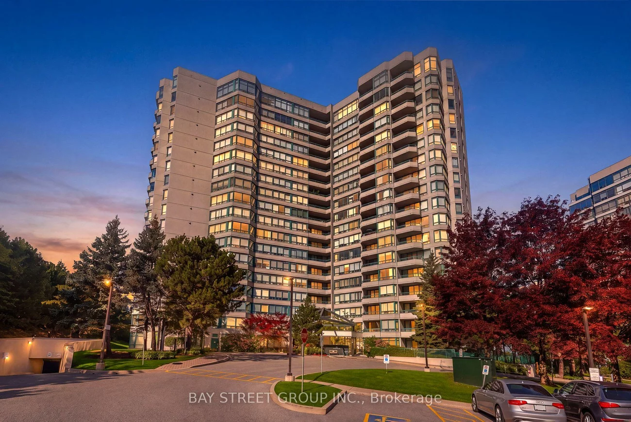 7250, Yonge, Crestwood-Springfarm-Yorkhill, Vaughan